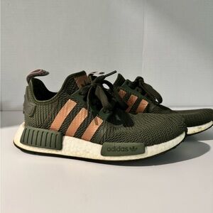 Adidas NMD R1 - olive/gold